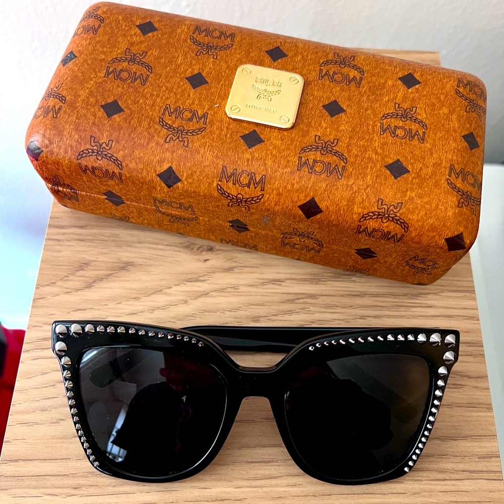 MCM Black Spikes Punk Glam Woman’s Sunglasses